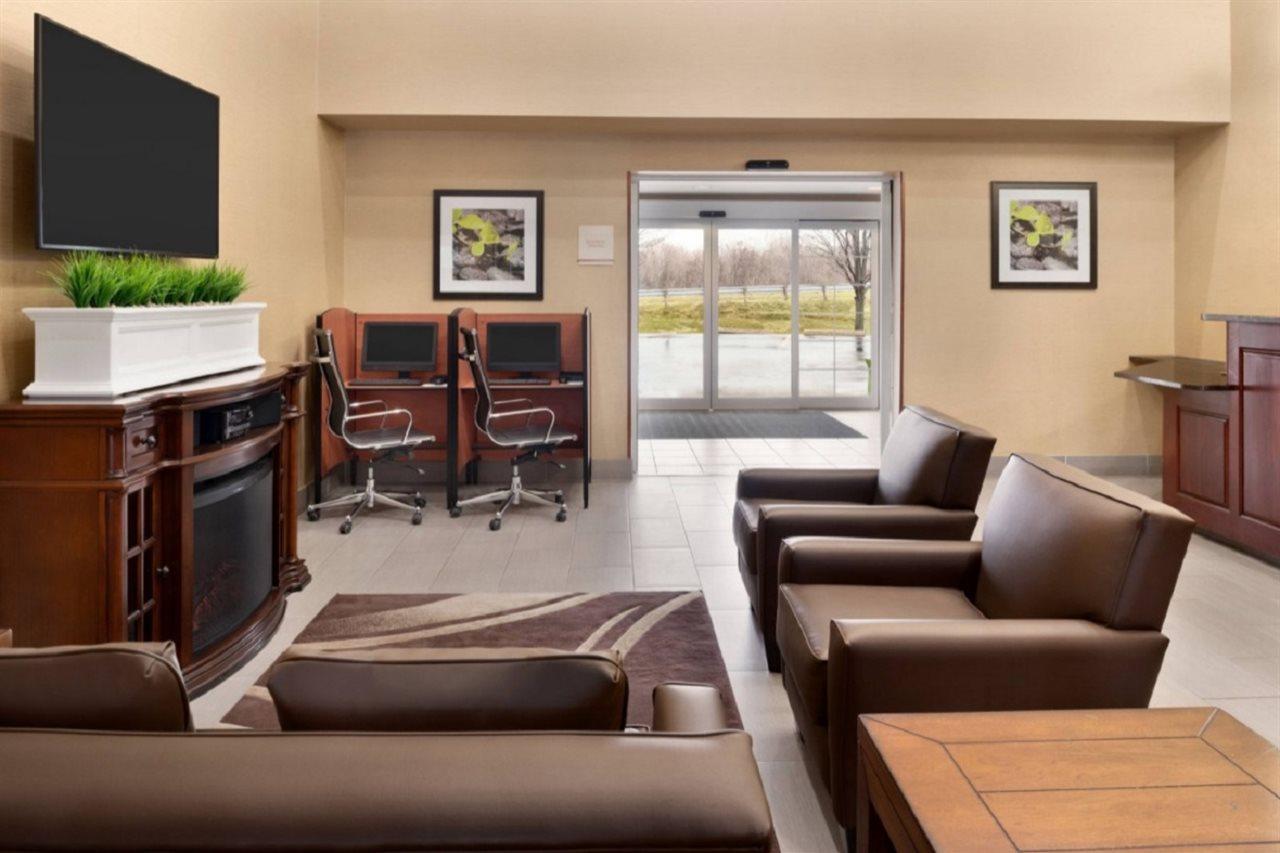 Hawthorn Suites By Wyndham Oak Creek/Milwaukee Airport Exterior foto